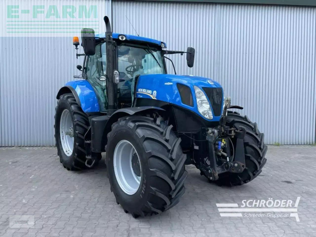 New Holland t7.220 ac + rtk - Traktor: billede 1 New Holland t7.220 ac + rtk - Traktor: billede 1