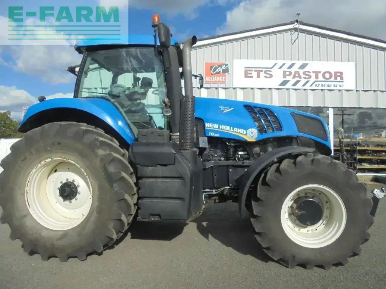 New Holland t8.330 - Traktor: billede 1 New Holland t8.330 - Traktor: billede 1
