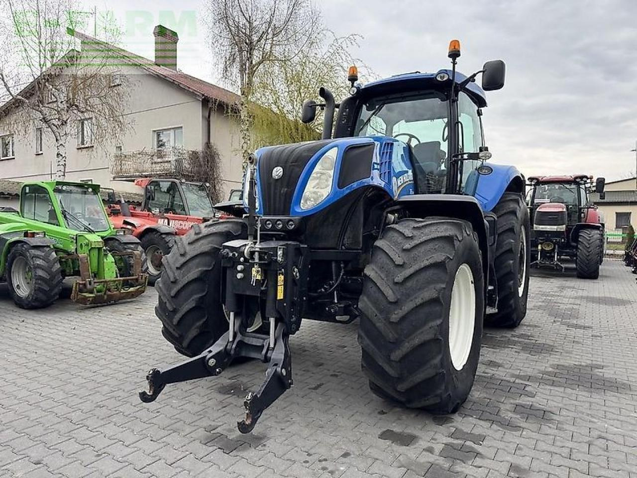 New Holland t8.330 ultra command - Traktor: billede 2 New Holland t8.330 ultra command - Traktor: billede 2