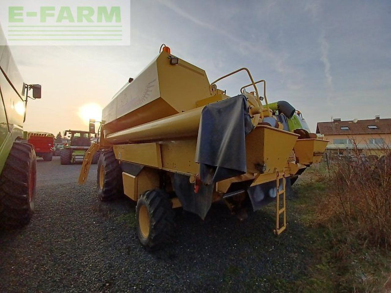 New Holland tf 78 - Mejetærsker: billede 4 New Holland tf 78 - Mejetærsker: billede 4