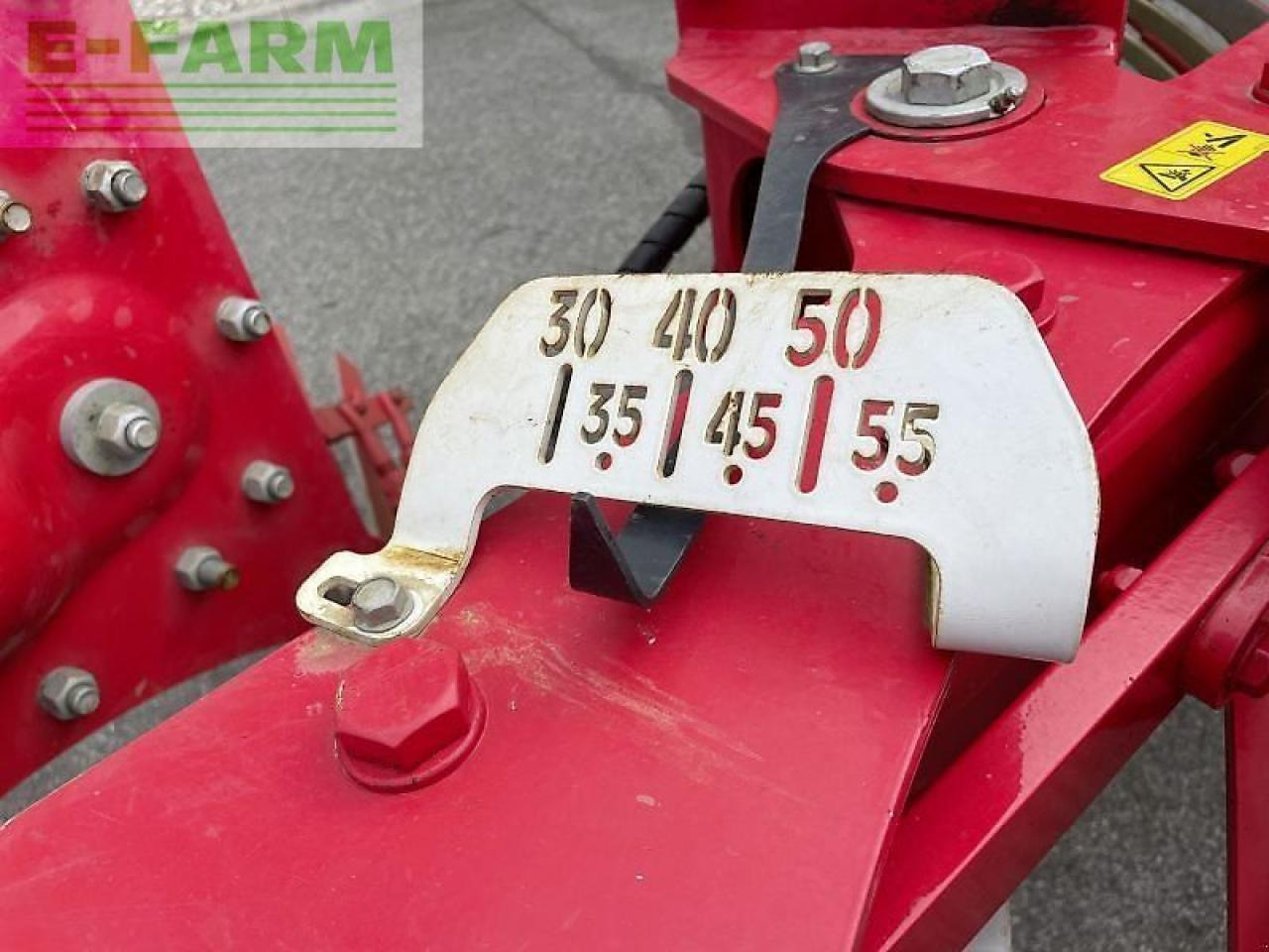 Plov Pöttinger servo 3000 plus nova 4-scharig: billede 10 Plov Pöttinger servo 3000 plus nova 4-scharig: billede 10