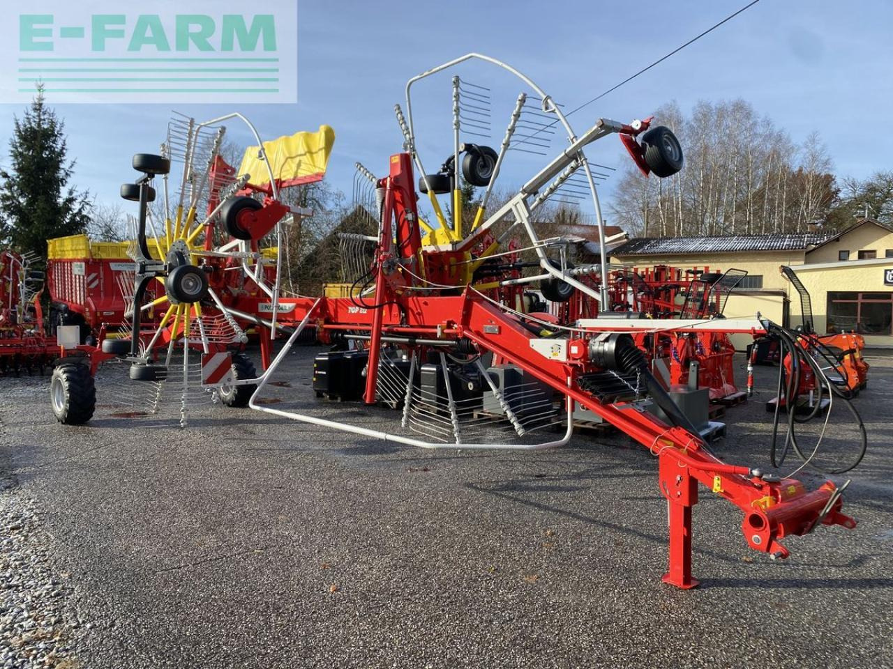 Pöttinger top 812 - Høvender: billede 1 Pöttinger top 812 - Høvender: billede 1