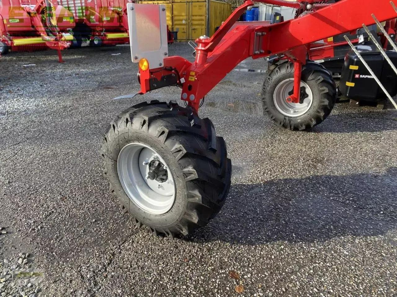 Pöttinger top 812 - Høvender: billede 5 Pöttinger top 812 - Høvender: billede 5