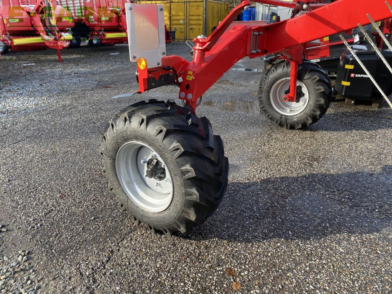 Pöttinger top 812 - Høvender: billede 5 Pöttinger top 812 - Høvender: billede 5