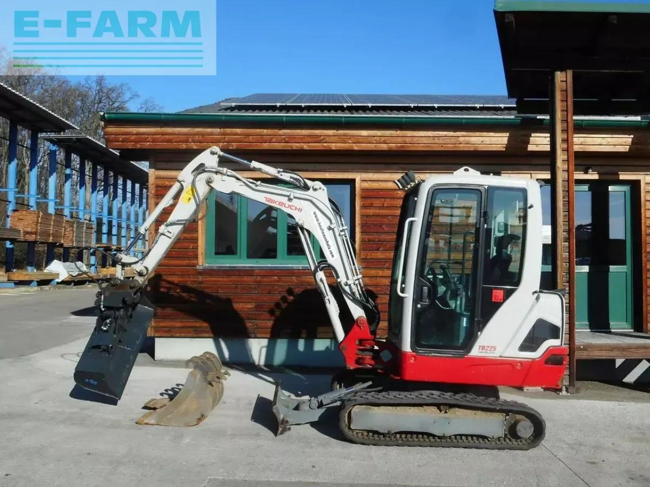 Takeuchi tb 225 ( 2.400kg ) mit hydr. verstellfahrwerk - Minigravemaskine: billede 1 Takeuchi tb 225 ( 2.400kg ) mit hydr. verstellfahrwerk - Minigravemaskine: billede 1
