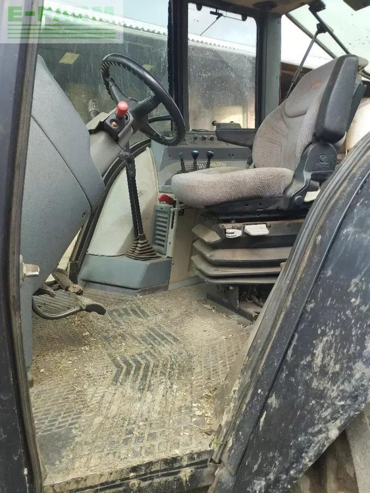 Valtra 8050 hitech HiTech - Traktor: billede 4 Valtra 8050 hitech HiTech - Traktor: billede 4