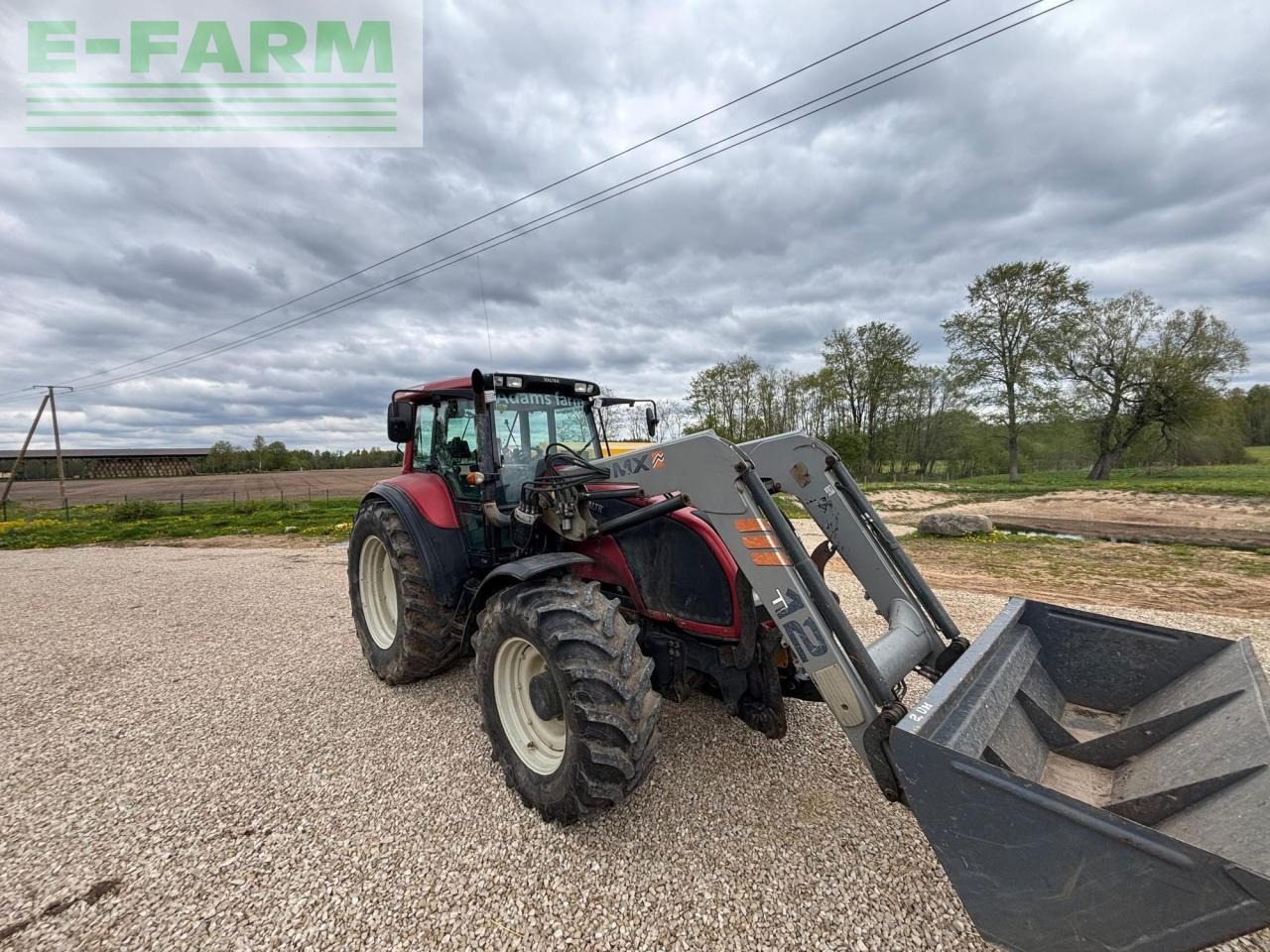 Valtra T130 - Traktor: billede 1 Valtra T130 - Traktor: billede 1