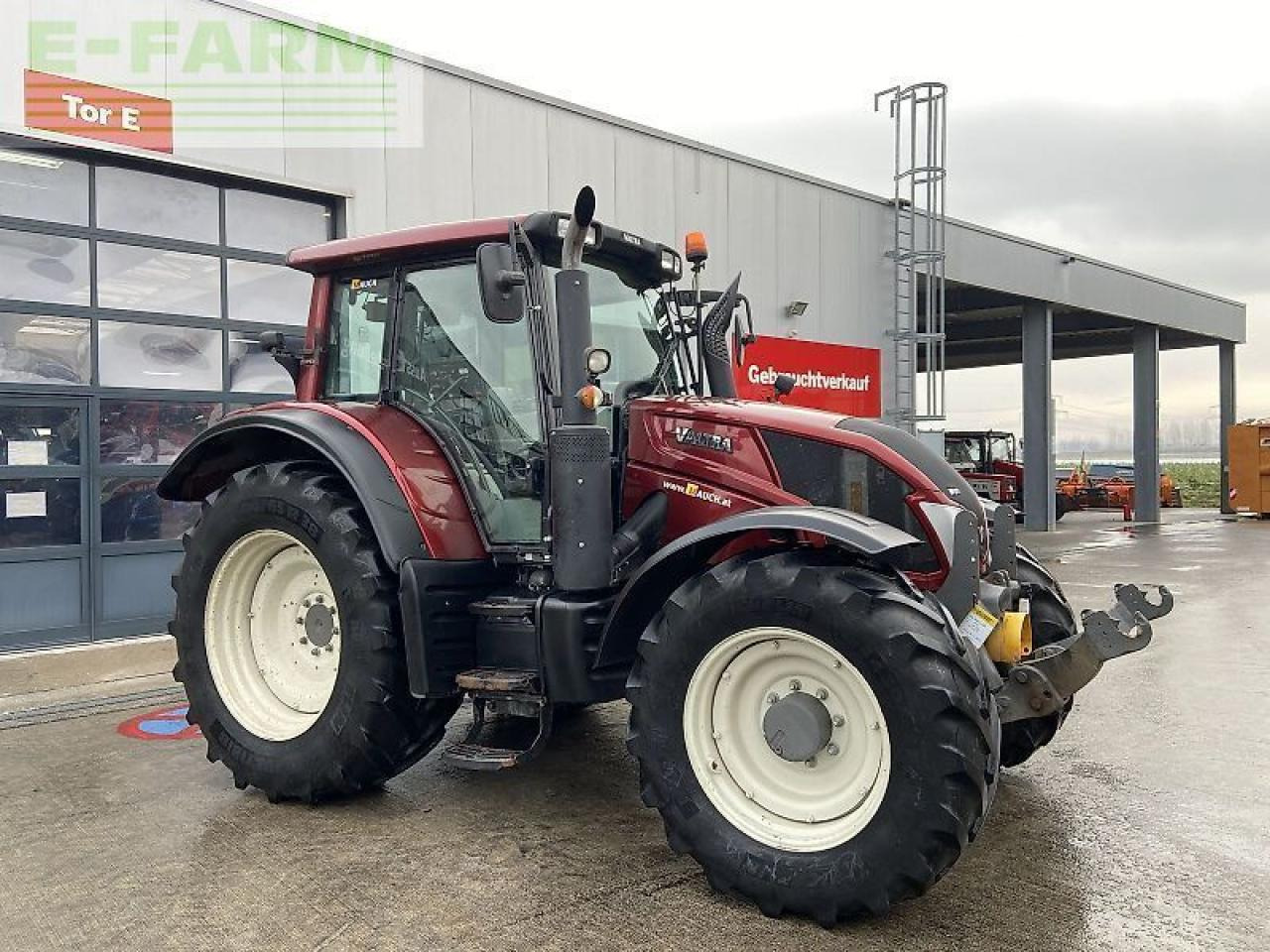 Valtra n 123 direct Direct - Traktor: billede 3 Valtra n 123 direct Direct - Traktor: billede 3
