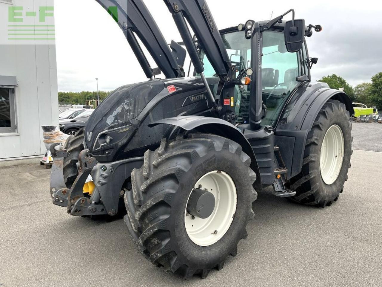 Valtra t 194 s, fkh + fzw, alö g7 m frontlader - Traktor: billede 2 Valtra t 194 s, fkh + fzw, alö g7 m frontlader - Traktor: billede 2