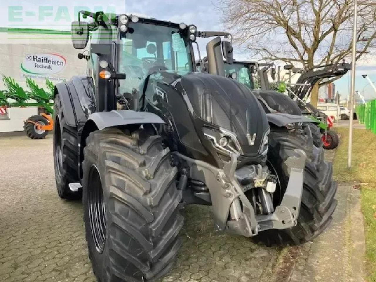 Valtra t 215a - Traktor: billede 1 Valtra t 215a - Traktor: billede 1