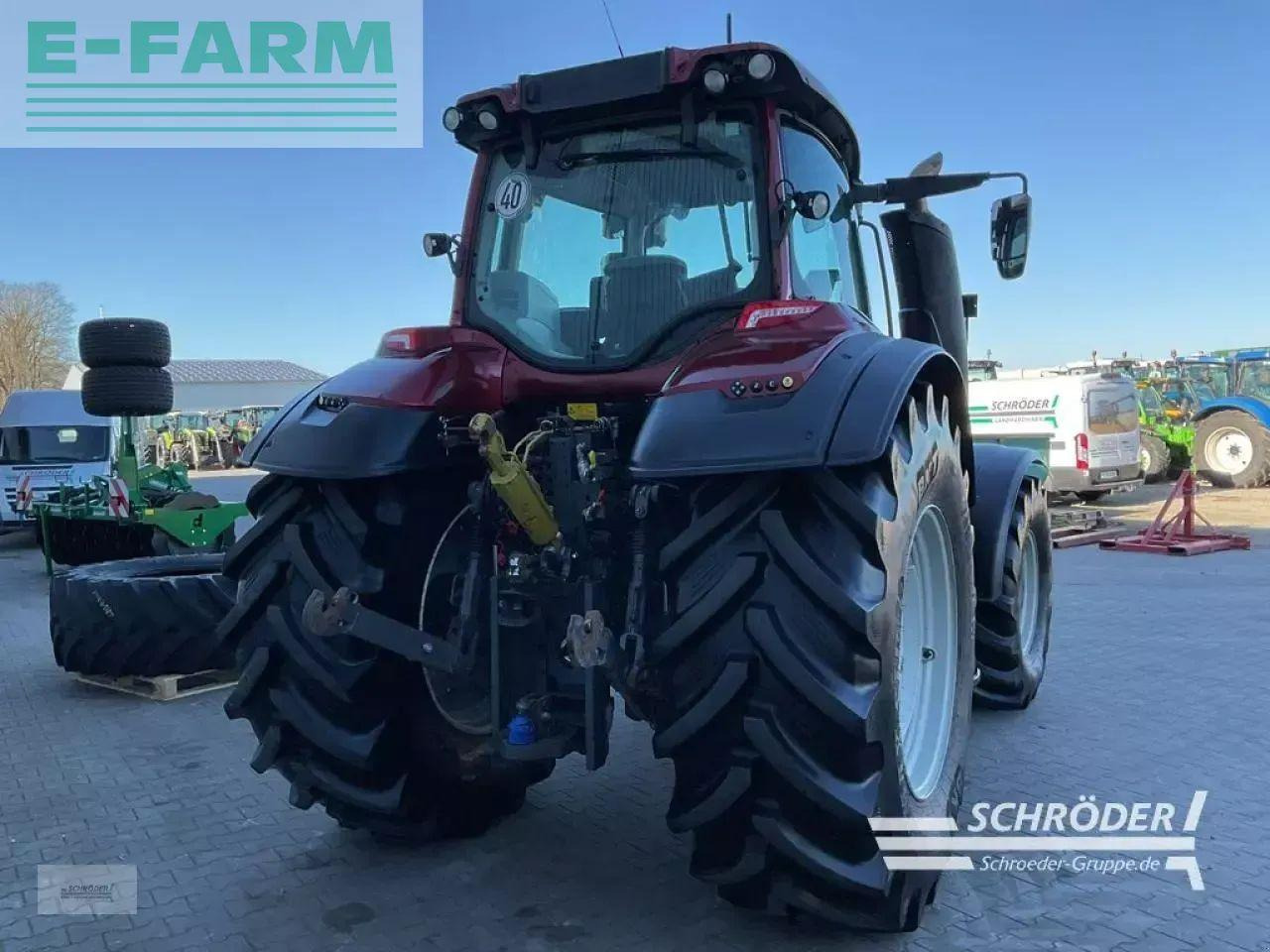 Valtra t 254 v smarttouch - Traktor: billede 4 Valtra t 254 v smarttouch - Traktor: billede 4
