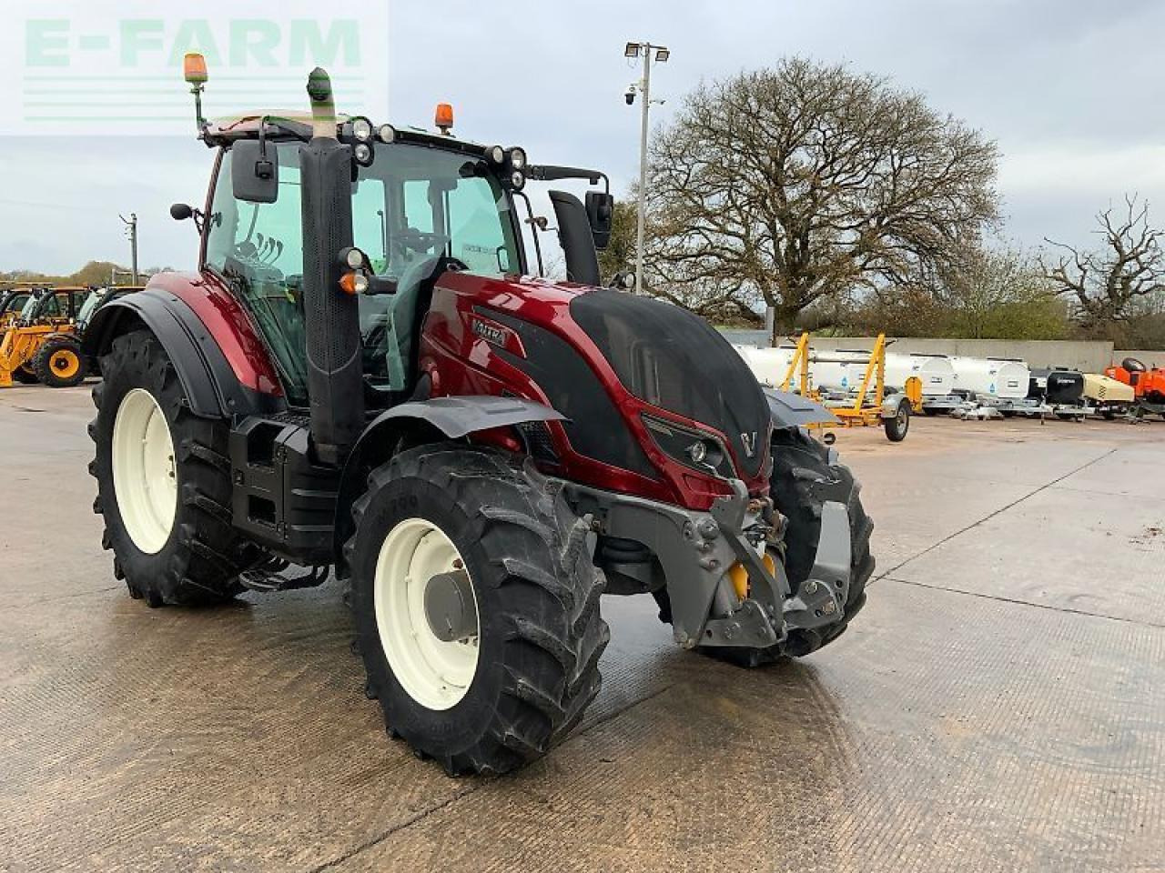 Valtra t154 active tractor (st25061) Active - Traktor: billede 2 Valtra t154 active tractor (st25061) Active - Traktor: billede 2