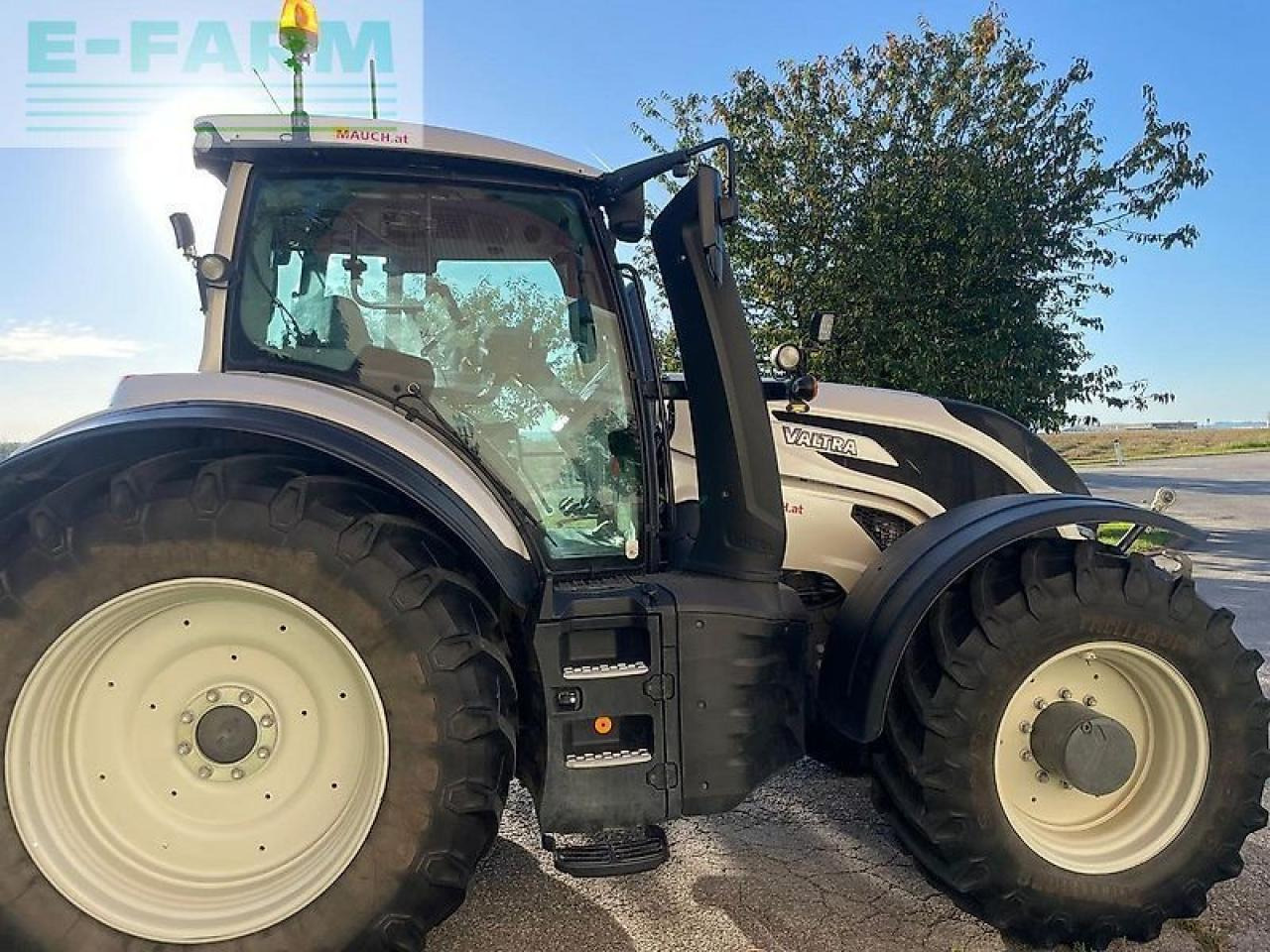 Valtra t215 direct Direct - Traktor: billede 1 Valtra t215 direct Direct - Traktor: billede 1