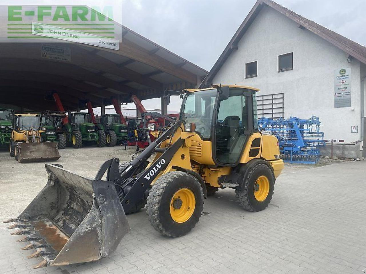 Volvo l 25f - Minigravemaskine: billede 1 Volvo l 25f - Minigravemaskine: billede 1