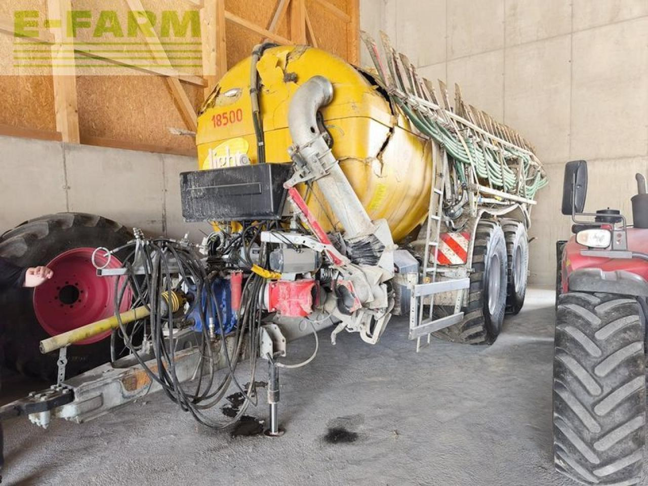 Light 18.500 polyesterfass mit unfallschaden - Gyllevogn: billede 3 Light 18.500 polyesterfass mit unfallschaden - Gyllevogn: billede 3