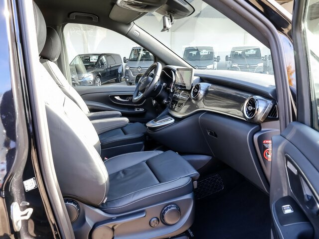 MERCEDES-BENZ EQV 300 Avantgarde Line,lang,7Sitze,2xKlima,LED... - Minibus, Elbus: billede 5 MERCEDES-BENZ EQV 300 Avantgarde Line,lang,7Sitze,2xKlima,LED... - Minibus, Elbus: billede 5