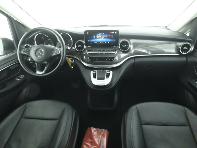 MERCEDES-BENZ EQV 300 Avantgarde,lang,8Sitzer,2xSchiebetür,LED... - Persontransport, El-varebil: billede 2 MERCEDES-BENZ EQV 300 Avantgarde,lang,8Sitzer,2xSchiebetür,LED... - Persontransport, El-varebil: billede 2