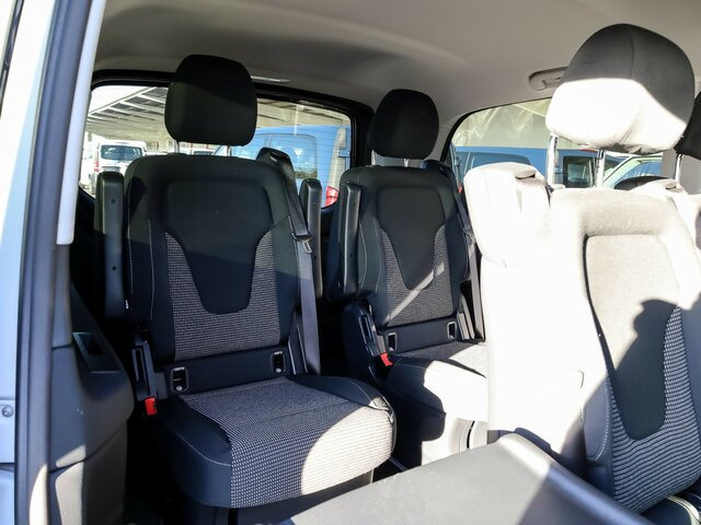 MERCEDES-BENZ EQV 300 lang,7Sitze,2Schiebetüren,Distronic,LED... - Persontransport, El-varebil: billede 4 MERCEDES-BENZ EQV 300 lang,7Sitze,2Schiebetüren,Distronic,LED... - Persontransport, El-varebil: billede 4