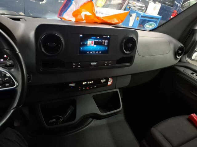 MERCEDES-BENZ Sprinter 315 CDI Kasten,3924mm,Automatik,LED... - Varevogn: billede 4 MERCEDES-BENZ Sprinter 315 CDI Kasten,3924mm,Automatik,LED... - Varevogn: billede 4