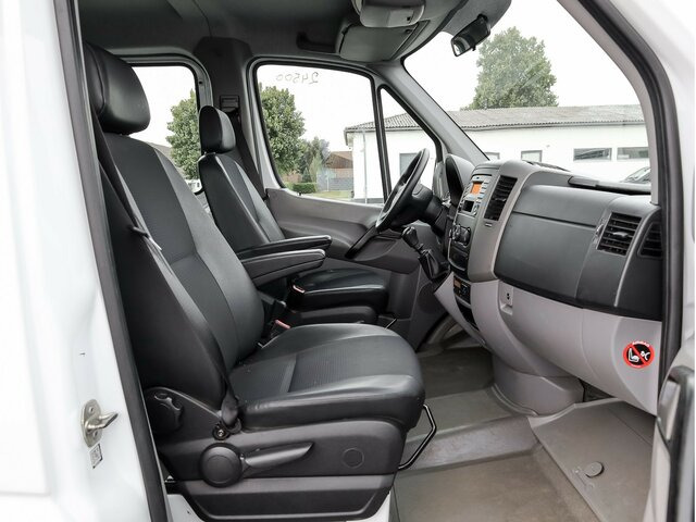 MERCEDES-BENZ Sprinter 316CDI DOKA,Allrad,Klima,AHK,TCO... - Ladbil, Mandskabsbil: billede 2 MERCEDES-BENZ Sprinter 316CDI DOKA,Allrad,Klima,AHK,TCO... - Ladbil, Mandskabsbil: billede 2
