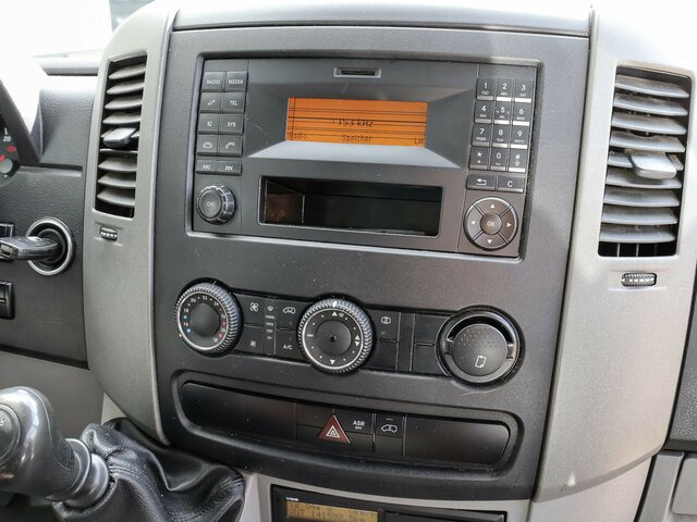 MERCEDES-BENZ Sprinter 316CDI DOKA,Allrad,Klima,AHK3,5To,TCO - Varebil med presenning, Mandskabsbil: billede 5 MERCEDES-BENZ Sprinter 316CDI DOKA,Allrad,Klima,AHK3,5To,TCO - Varebil med presenning, Mandskabsbil: billede 5