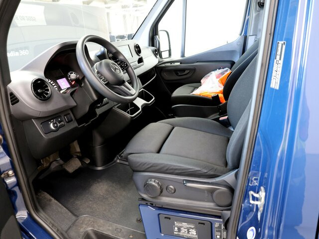 MERCEDES-BENZ Sprinter 319CDI DOKA,Allrad,Automatik,MBUX - Ladbil, Mandskabsbil: billede 2 MERCEDES-BENZ Sprinter 319CDI DOKA,Allrad,Automatik,MBUX - Ladbil, Mandskabsbil: billede 2