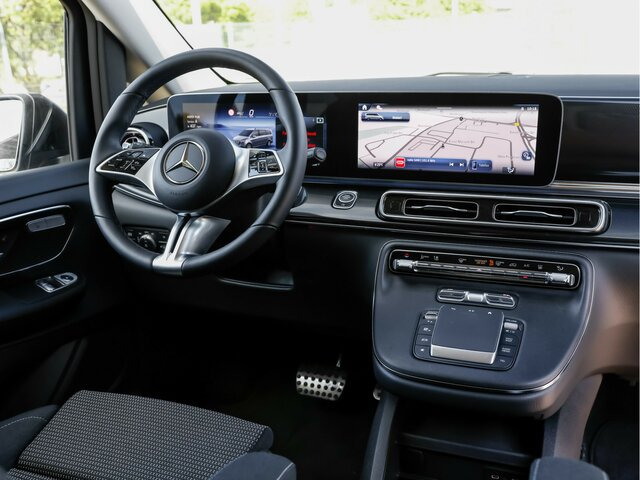 MERCEDES-BENZ V 220 d STYLE kompakt,8Sitzer,Standheizung,AHK - Persontransport: billede 4 MERCEDES-BENZ V 220 d STYLE kompakt,8Sitzer,Standheizung,AHK - Persontransport: billede 4