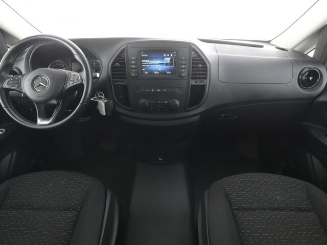 MERCEDES-BENZ Vito 114 TourerPro,Allrad,Automatik,8 Sitzer... - Minibus, Persontransport: billede 2 MERCEDES-BENZ Vito 114 TourerPro,Allrad,Automatik,8 Sitzer... - Minibus, Persontransport: billede 2