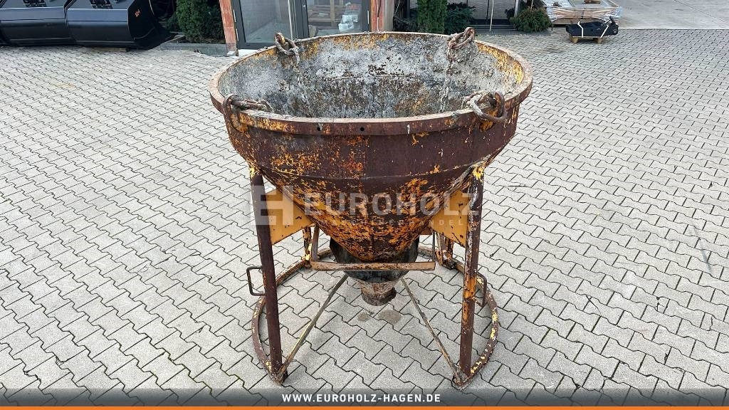 Betonsilo Krankübel Betonbombe 750 l 1016 H - Cementsilo: billede 3 Betonsilo Krankübel Betonbombe 750 l 1016 H - Cementsilo: billede 3