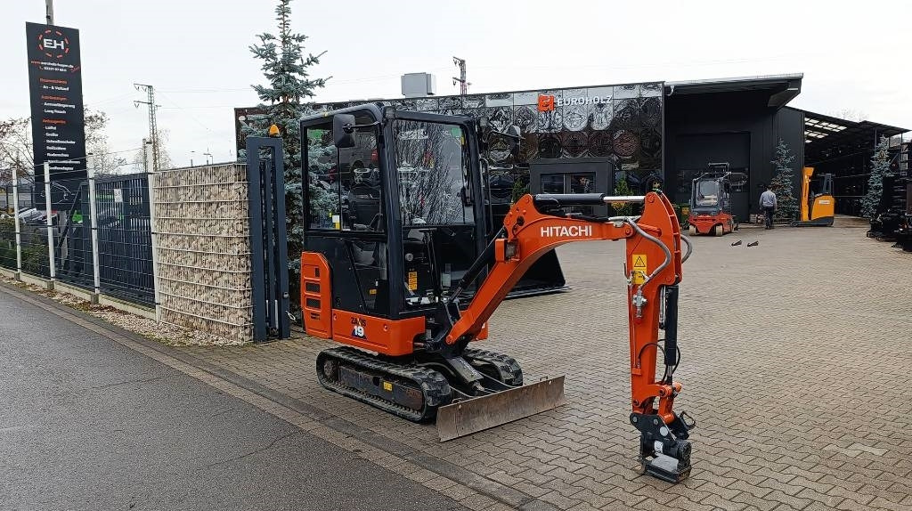 Hitachi ZX 19-6CR nur 683 Bh, Powertilt mit SW MS01 - Minigravemaskine: billede 2 Hitachi ZX 19-6CR nur 683 Bh, Powertilt mit SW MS01 - Minigravemaskine: billede 2