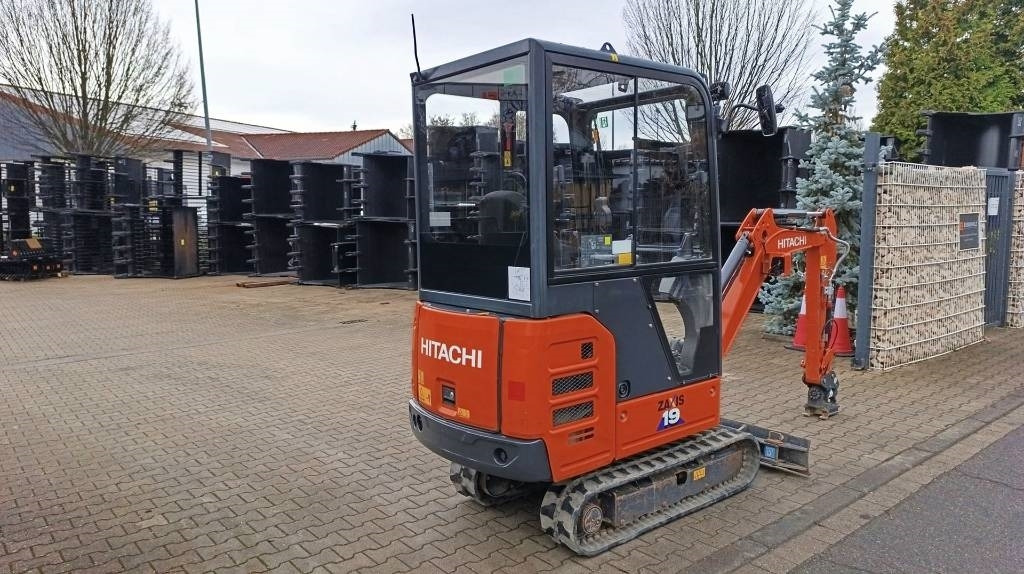 Hitachi ZX 19-6CR nur 683 Bh, Powertilt mit SW MS01 - Minigravemaskine: billede 3 Hitachi ZX 19-6CR nur 683 Bh, Powertilt mit SW MS01 - Minigravemaskine: billede 3