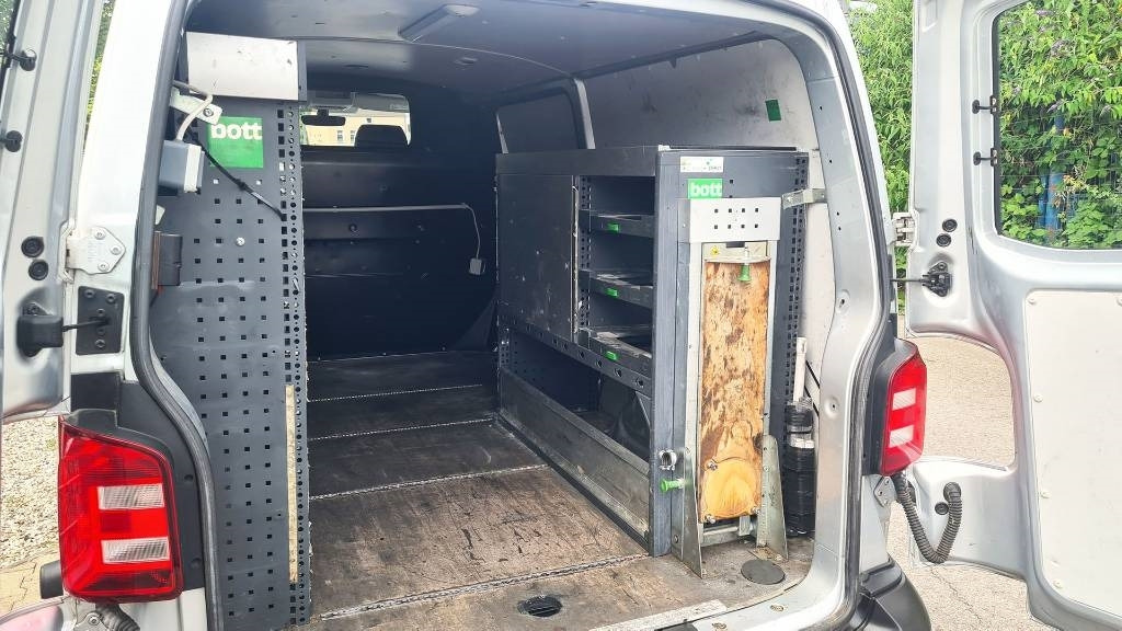 Små varebil Volkswagen T6 2.0 TDI Kasten- Werkstattwagen, Klima, 3-Sitzer: billede 14 Små varebil Volkswagen T6 2.0 TDI Kasten- Werkstattwagen, Klima, 3-Sitzer: billede 14