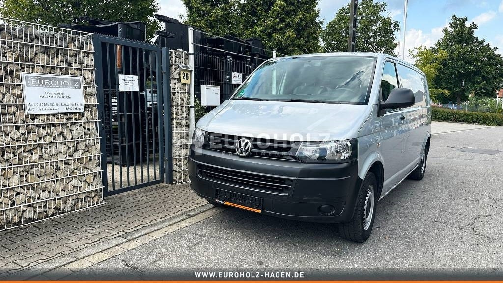 Volkswagen T6 2.0 TDI, Transporter, Kasten, Werkstattschränke - Varebil med kasse: billede 1 Volkswagen T6 2.0 TDI, Transporter, Kasten, Werkstattschränke - Varebil med kasse: billede 1