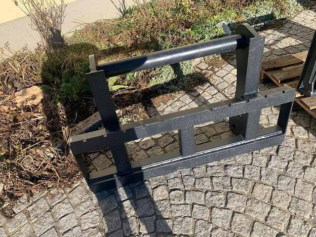 Big Palettengabel 2 t mit Bobcat Teleskoplader Aufnahme - Gafler for Materialehåndteringsudstyr: billede 1 Big Palettengabel 2 t mit Bobcat Teleskoplader Aufnahme - Gafler for Materialehåndteringsudstyr: billede 1