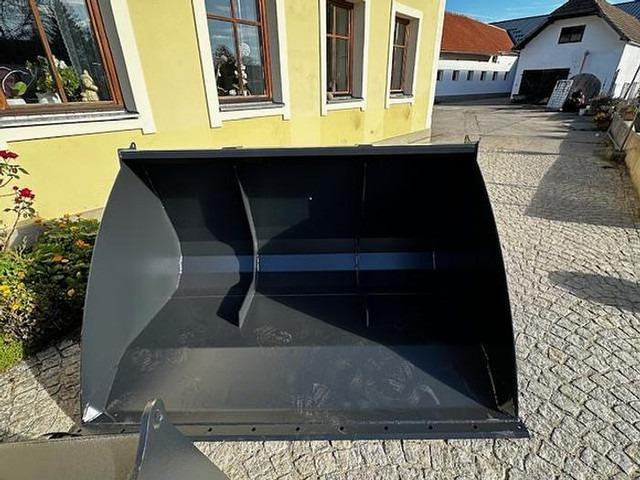 Big Volumenschaufel 200 cm mit Manitou Aufnahme - Skovl: billede 1 Big Volumenschaufel 200 cm mit Manitou Aufnahme - Skovl: billede 1