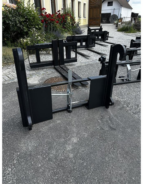 Big Adapter JCB Q-Fit passend zu Euro Aufnahme - Udstyr: billede 1 Big Adapter JCB Q-Fit passend zu Euro Aufnahme - Udstyr: billede 1