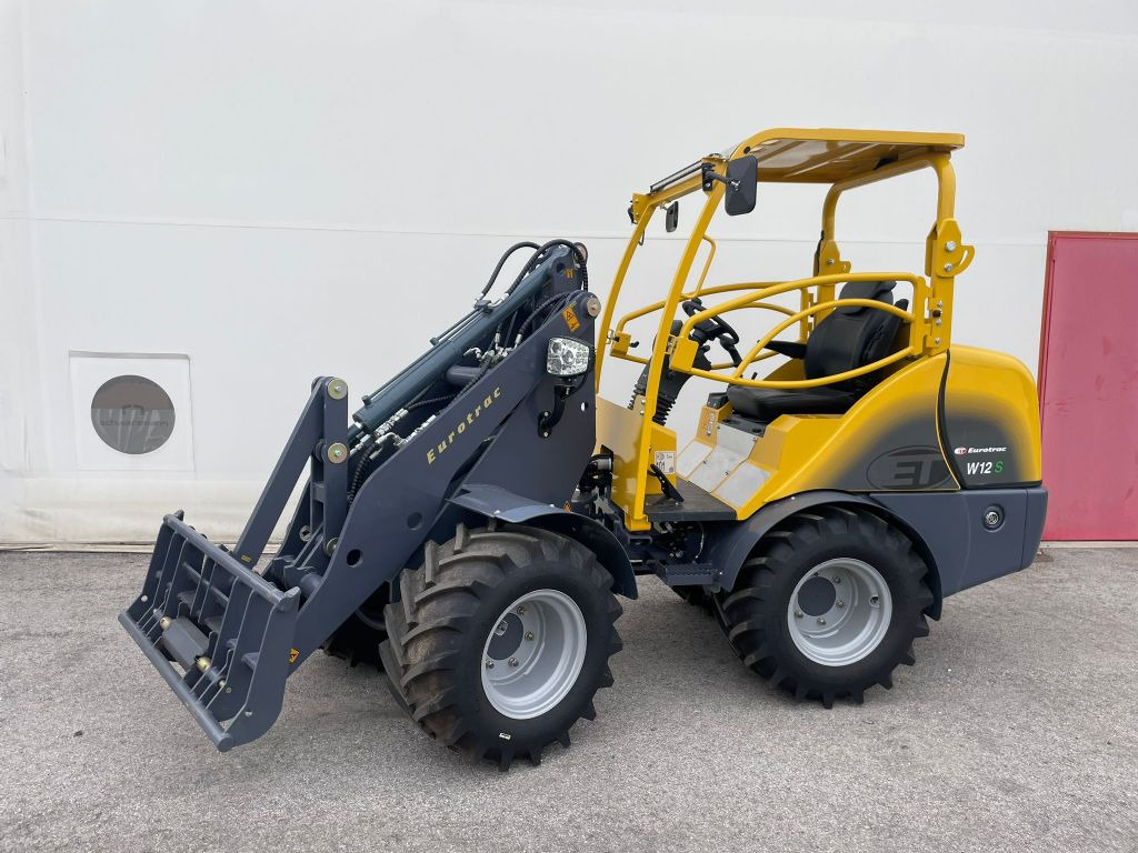 Eurotrac Eurotrac 820/W12S - Gummihjulslæsser: billede 1 Eurotrac Eurotrac 820/W12S - Gummihjulslæsser: billede 1