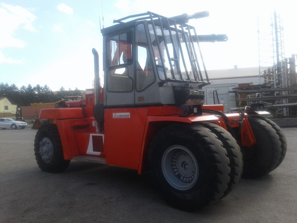 Kalmar DCE330-12 - Diesel gaffeltruck: billede 5 Kalmar DCE330-12 - Diesel gaffeltruck: billede 5
