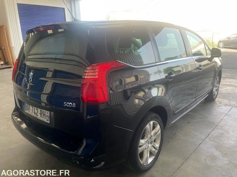 5008 PREMIUM 1.6 HDI 110cv 5 PLACES. 05/2010 . 255500 km - Bil: billede 3 5008 PREMIUM 1.6 HDI 110cv 5 PLACES. 05/2010 . 255500 km - Bil: billede 3