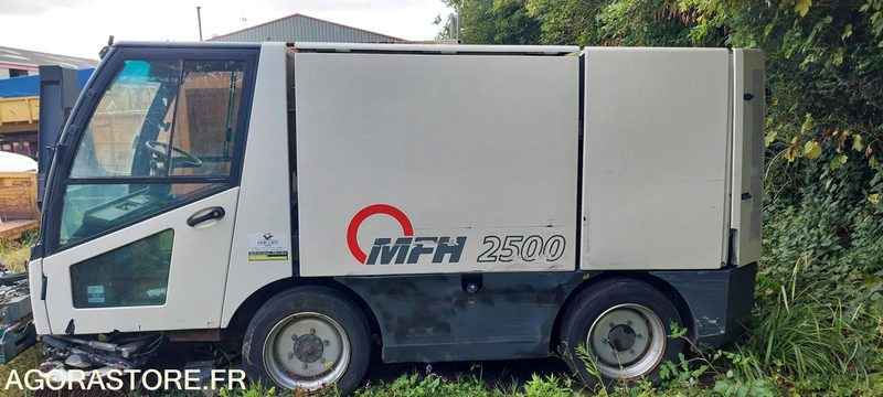 BALAYEUSE AEBI MFH 2500 - Fejebil: billede 2 BALAYEUSE AEBI MFH 2500 - Fejebil: billede 2