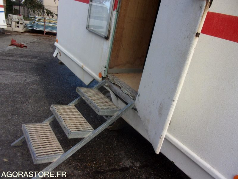 BARAQUE CHANTIER WC VESTIAIRE COIN REPOS N°1 - Bygningsudstyr: billede 2 BARAQUE CHANTIER WC VESTIAIRE COIN REPOS N°1 - Bygningsudstyr: billede 2