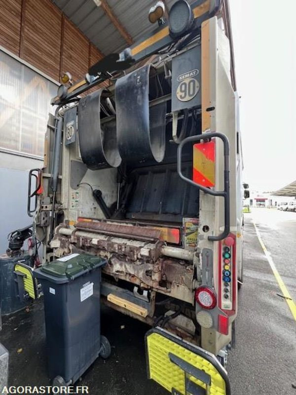 BENNE A ORDURES MENAGERES RENAULT - Affaldsmaskine: billede 3 BENNE A ORDURES MENAGERES RENAULT - Affaldsmaskine: billede 3