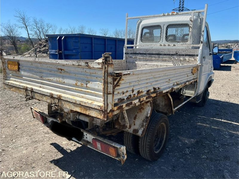 BENNE RENAULT B80 - 1995 - 125 800 KM - Ladbil med tip: billede 2 BENNE RENAULT B80 - 1995 - 125 800 KM - Ladbil med tip: billede 2