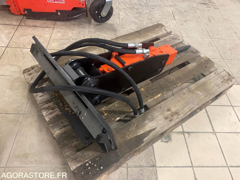 BRH - Brise Roche Hydraulique pour porte outils - Bygningsudstyr: billede 1 BRH - Brise Roche Hydraulique pour porte outils - Bygningsudstyr: billede 1