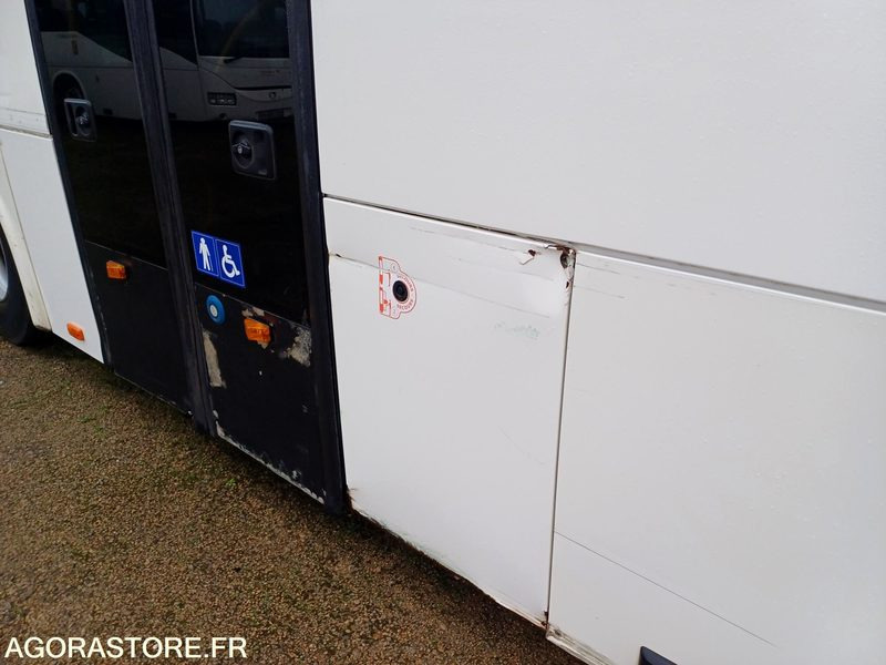 CAR IRISBUS RECREO - N°16813 - MEC2010 - 522000km/ AT-416-NP - Skolebus: billede 3 CAR IRISBUS RECREO - N°16813 - MEC2010 - 522000km/ AT-416-NP - Skolebus: billede 3