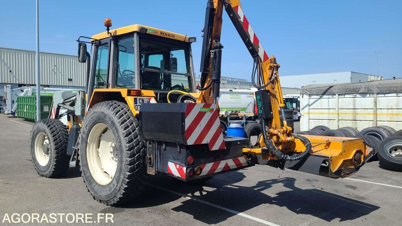 CN 071 QD - RENAULT TEMIS 610X - 2004 - H3922EA3921365 - Traktor: billede 3 CN 071 QD - RENAULT TEMIS 610X - 2004 - H3922EA3921365 - Traktor: billede 3