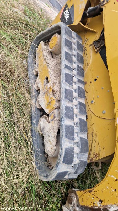 Skridstyret minilæsser på bånd Chargeur compact CATERPILLAR 259B3 - YYZ00411 - 2011 - 3581h: billede 12 Skridstyret minilæsser på bånd Chargeur compact CATERPILLAR 259B3 - YYZ00411 - 2011 - 3581h: billede 12