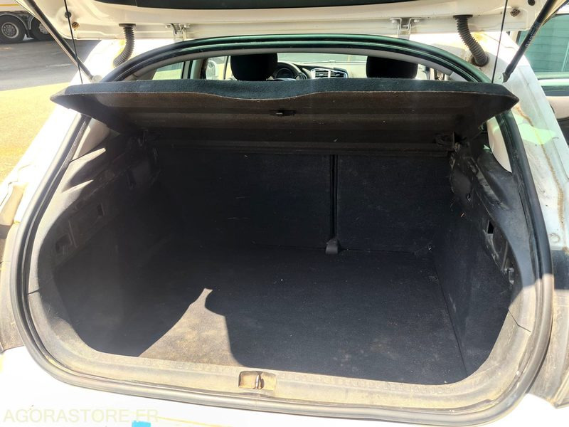 Citroën C4 EV-500-GR - véhicule non roulant - Bil: billede 5 Citroën C4 EV-500-GR - véhicule non roulant - Bil: billede 5