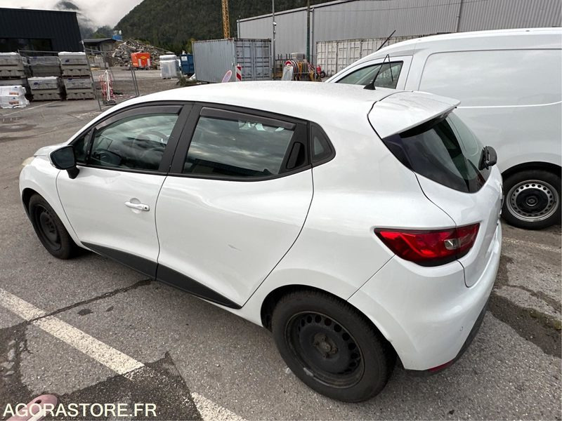 Clio 4 Société Air MédiaNav Ener - 2016 / 174160 KM (P0403661) - Bil: billede 3 Clio 4 Société Air MédiaNav Ener - 2016 / 174160 KM (P0403661) - Bil: billede 3