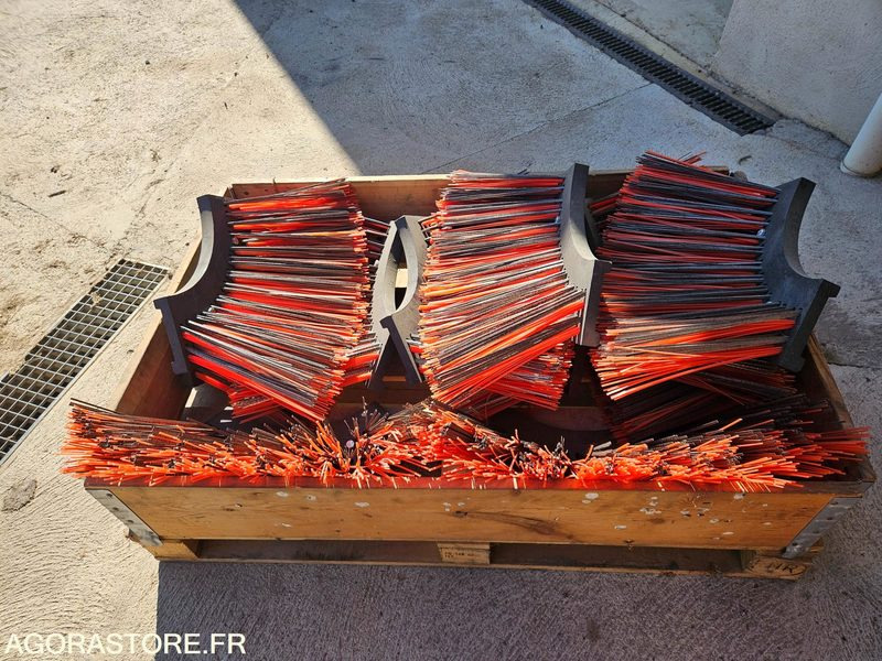 Désherbeur mécanique porté - GECKO - Havemaskine: billede 3 Désherbeur mécanique porté - GECKO - Havemaskine: billede 3